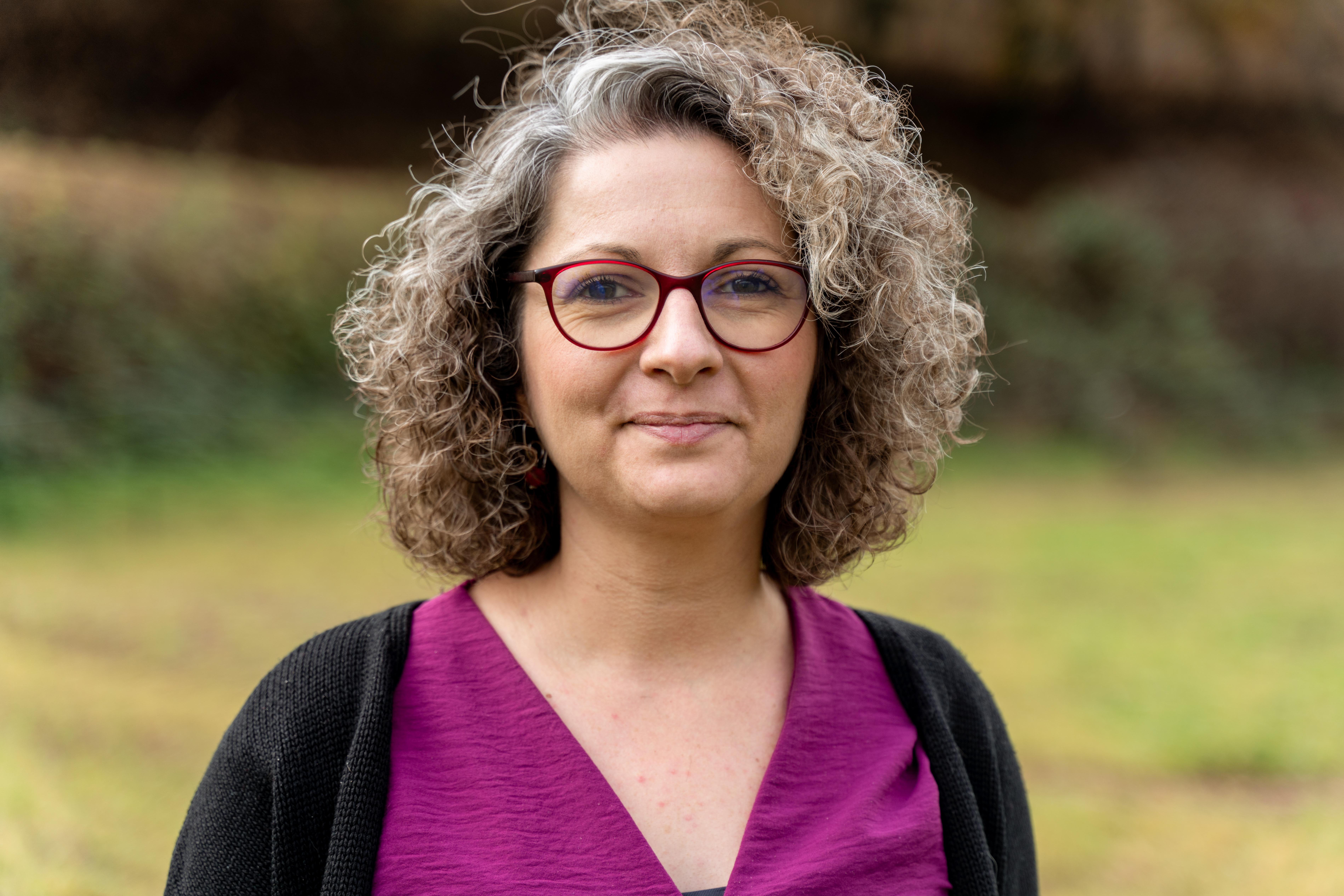 photo de Intervenante : Marie Cassagnes-Breidenbach, doctorante en sciences de l’éducation et de la formation (Université Toulouse Jean-Jaurès, UMR EFTS), chercheure et formatrice au sein du Lab’ESCOSA