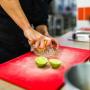 Préparation d'un plat en cuisine